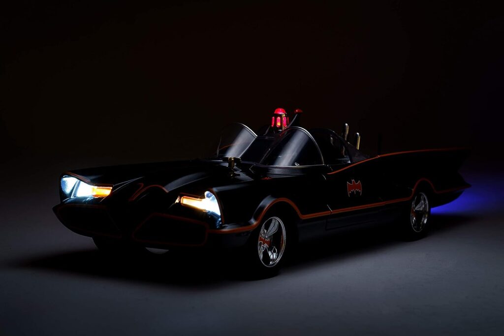 Jada 98625 DC Comics Classic TV Series Batmobile Die-cast Car, 1:18 Scale Vehicle  3 Batman  Robin Collectible Figurine 100% Metal, Black