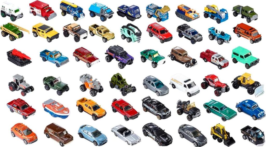 Matchbox Cars, 50-Pack Toy Cars, Construction or Garbage Trucks, Rescue Vehicles or Airplanes in 1:64 Scale (Styles May Vary) (Amazon Exclusive)