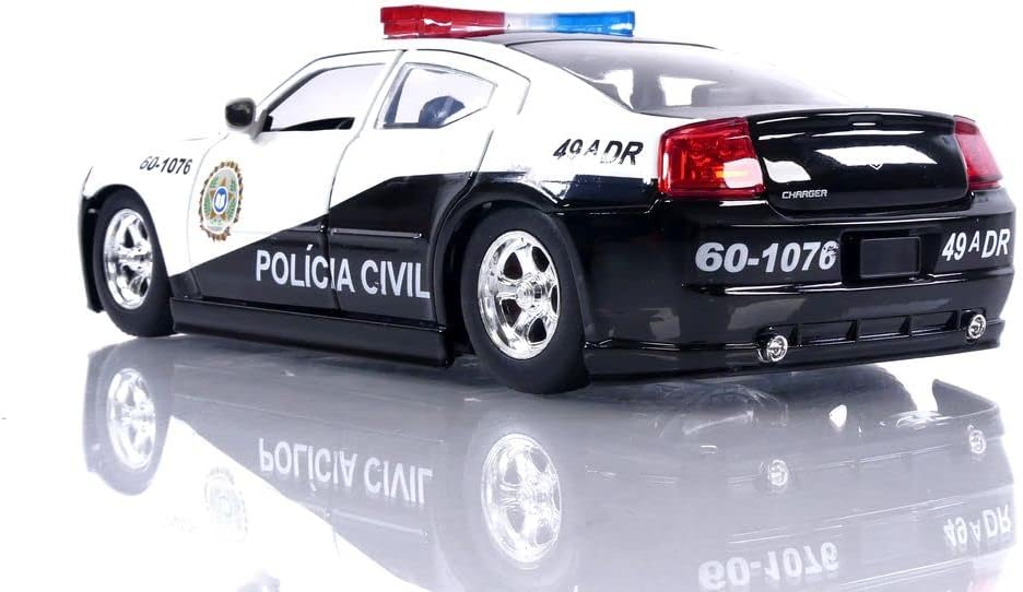 Fast  Furious 1:24 2006 Dodge Charger Police Car Die-Cast Car, Toys for Kids and Adults