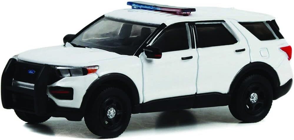 Greenlight 43004-L Hot Pursuit - 2022 Explorer Police Interceptor Utility - White with Light Bar  Push Bar 1:64 Scale Diecast